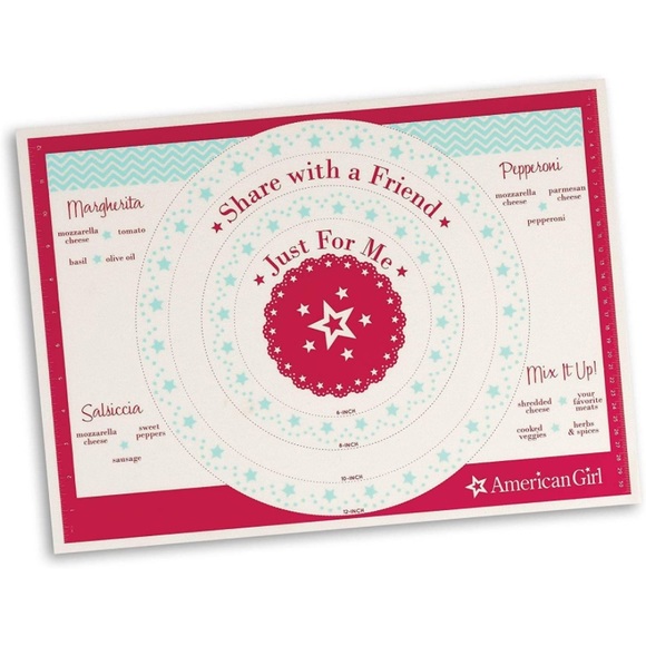 NWT WILLIAMS SONOMA AMERICAN GIRL PIZZA SET - Picture 3 of 3